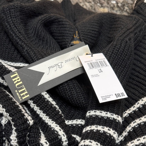 Truth Black and White Striped knit Sweater NWT L - Picture 11 of 11